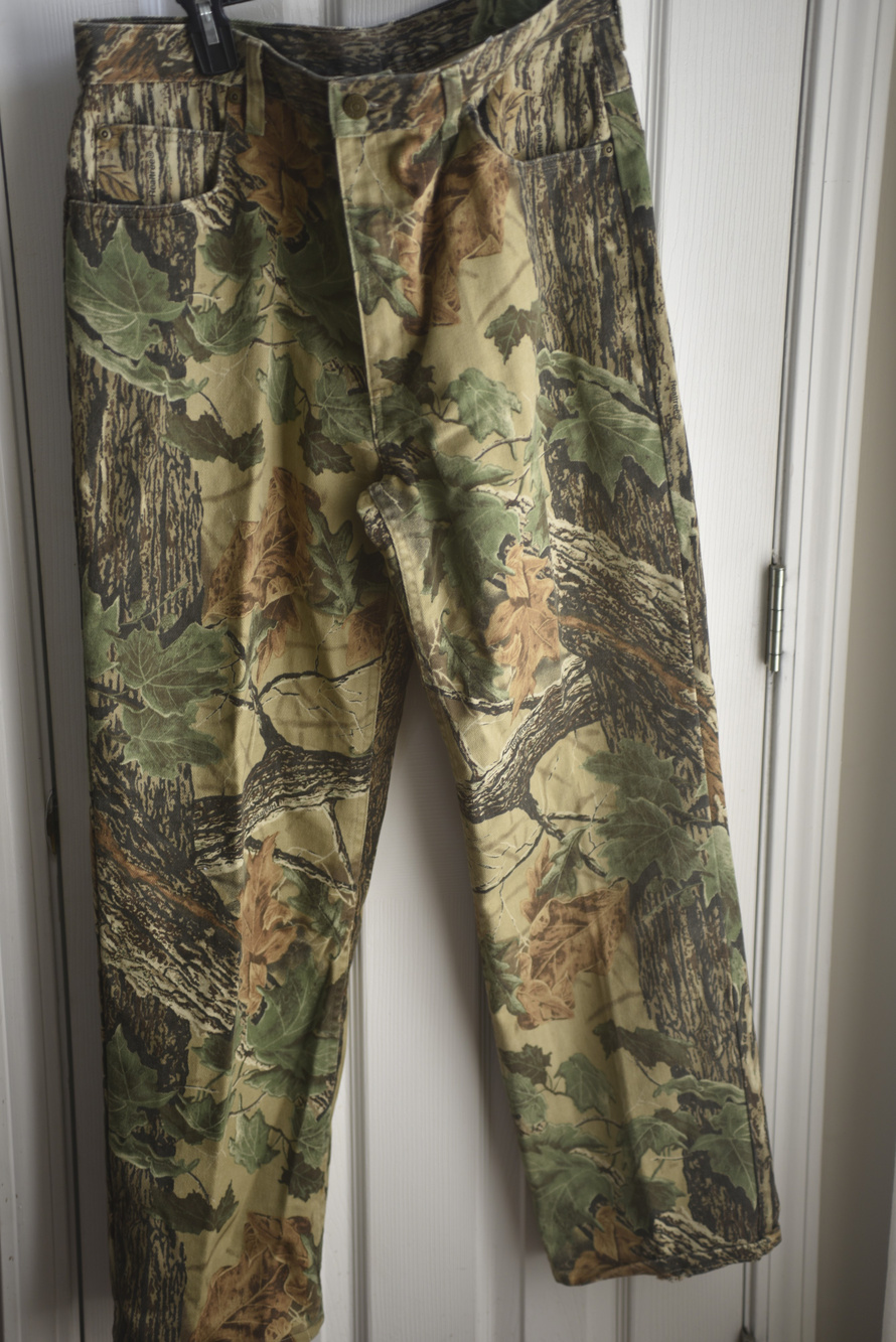 Cabellas Mossy Oak Camo Cargo Pants Leaf Tree Print Size 34x32 LSC176